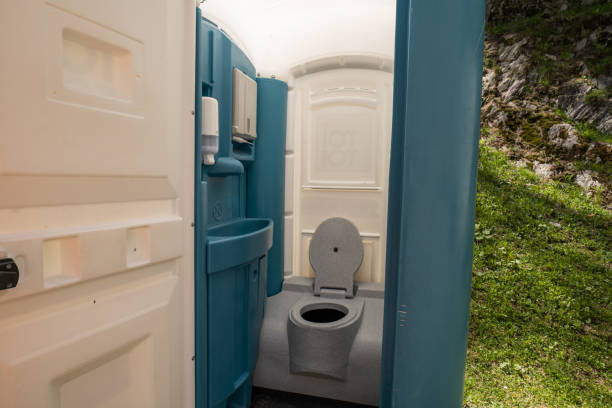 Affordable portable toilet rental in Waltham, MA
